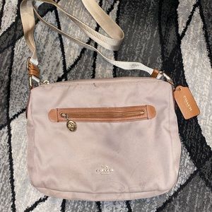 Crossbody purse
